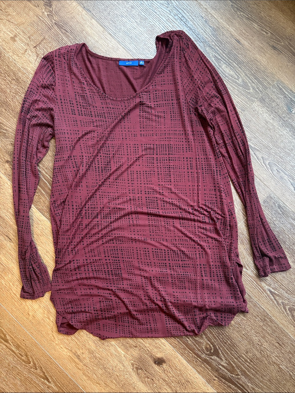 Apt. 9 Burgundy Long-Sleeve Scoop Neck Perforated Top